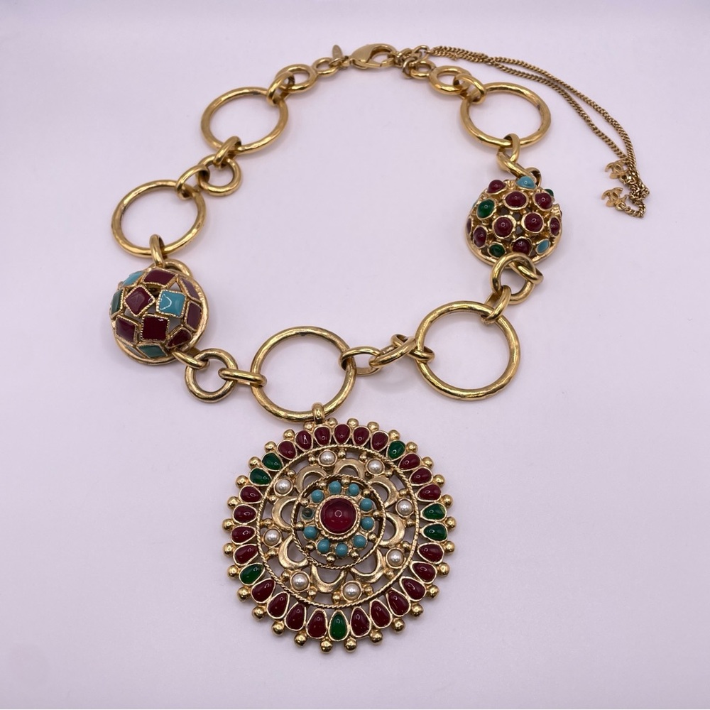 Chanel Pendent Necklace with Gripoix